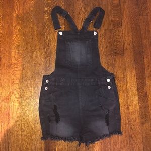 black cutoff overall shorts